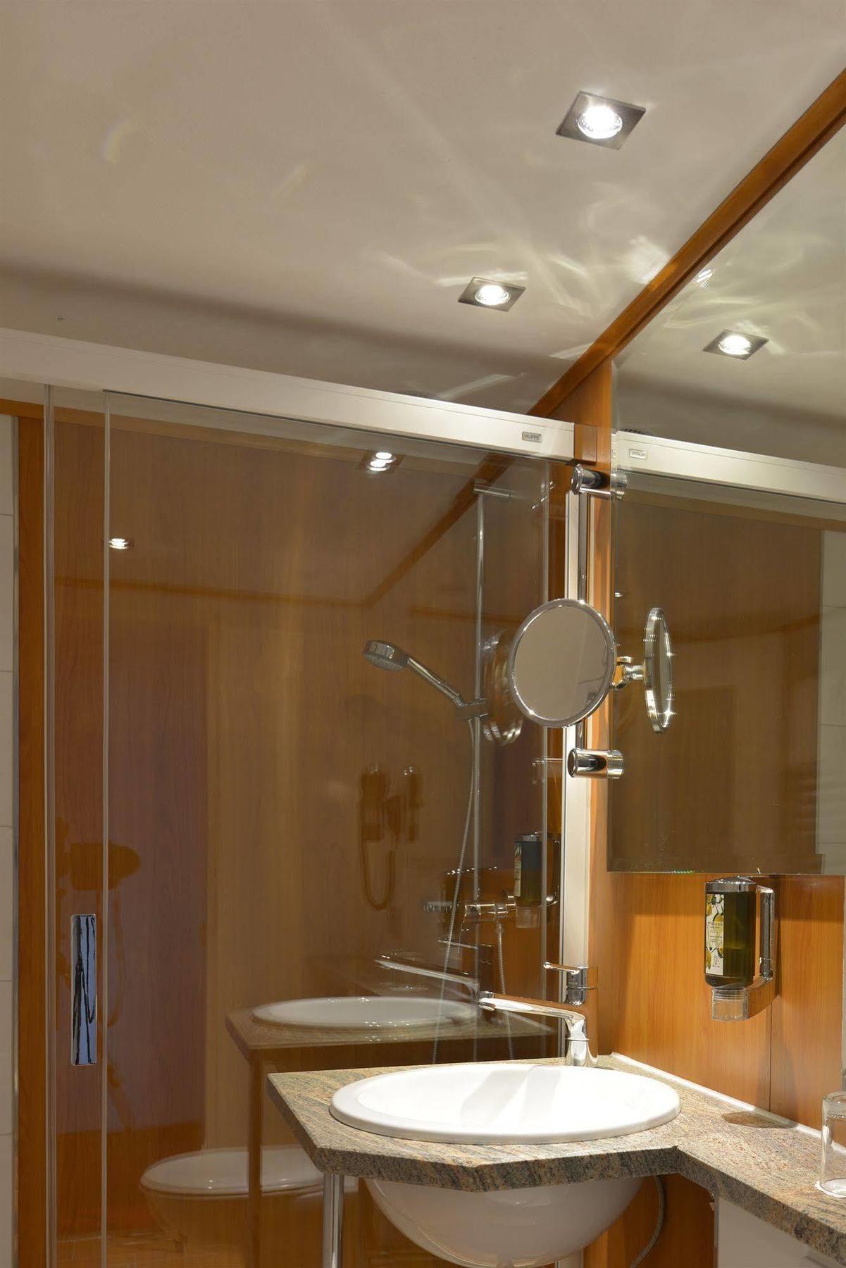 Отель Celler Hof Экстерьер фото