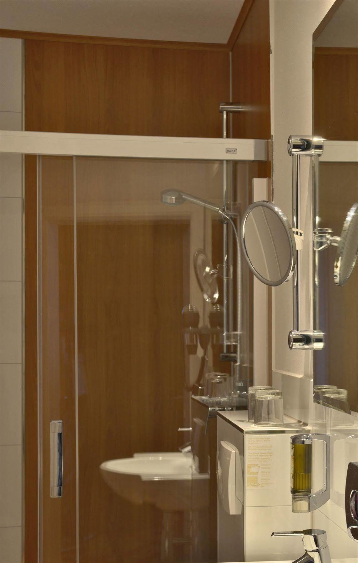 Отель Celler Hof Экстерьер фото